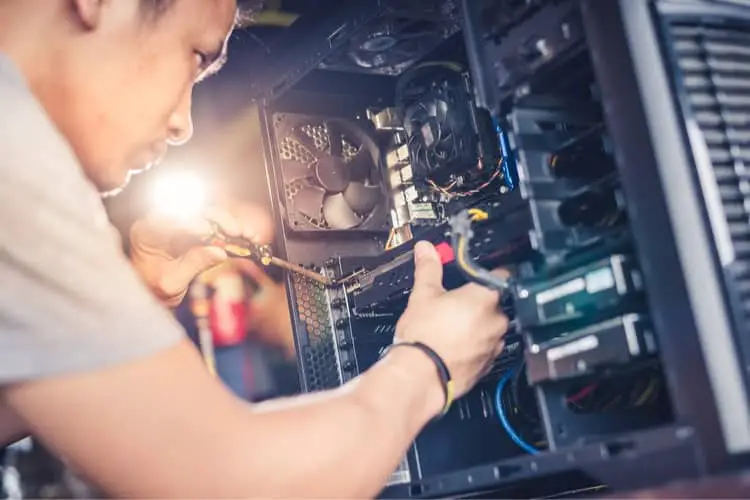 How to build a gaming PC with help from US-Reviews