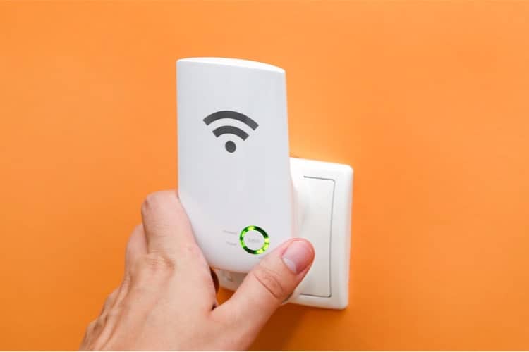 Installing a Wireless Repeater
